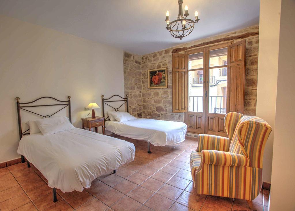 El Trebol De Mora Hotell Mora de Rubielos Eksteriør bilde